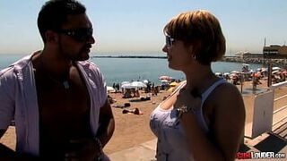 Огромные сиськи Софии Прада - порно видео