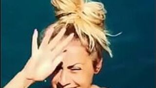 Роза Зергерли - порно видео