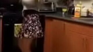 Персидский танец девушки - порно видео