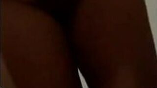 моя горячая жена гладит одежду - порно видео