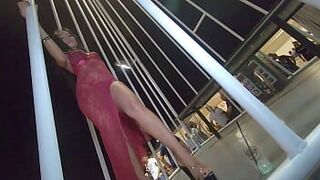 ЭНДИ КАЗАНОВА - Танцевальное выступление Сьюзи Кью - порно видео