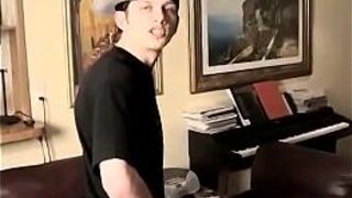 Подросток гей эмо мальчики секс в оргии шлепки мальчика! - порно видео