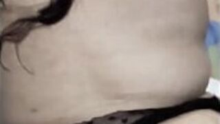 Пухлая зрелая с молодым пареньком - порно видео