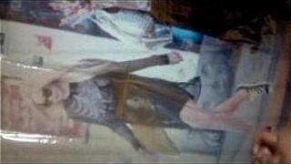 АВРИЛ ЛАВИНЬ, Сиськи - порно видео