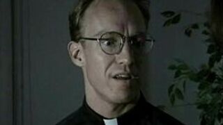 Грязный священник отправляется в ад - порно видео