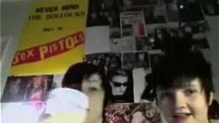 Подросток Лесби веб-камера - порно видео