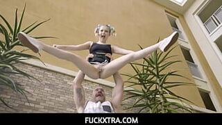 Достаточно легкий, чтобы быть на вершине Коко Лавлок, Чарльз Дера - порно видео